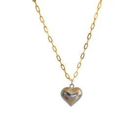 HEART CORE NECKLACE