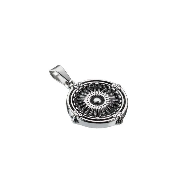 Medallion Silver Pendant