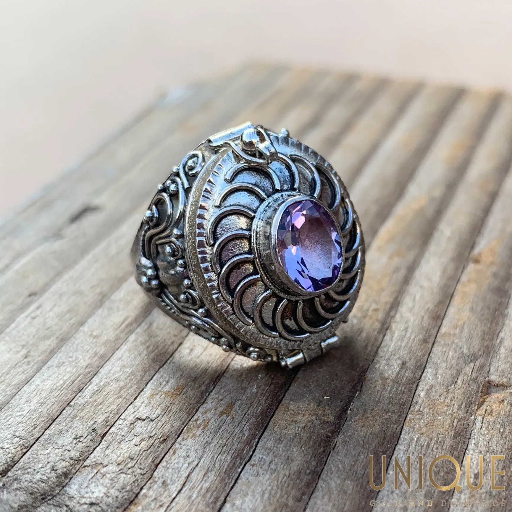 Sterling Silver Amethyst Poison Ring